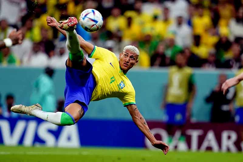 Richarlison agradece por prêmio de gol mais bonito da Copa