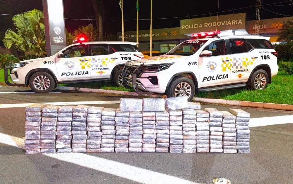 Homem é preso com mais de 160 kg de cocaína em rodovia de Araçatuba