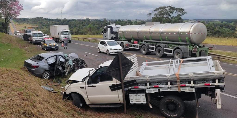 Acidente na BR 153 deixa uma vítima em estado grave