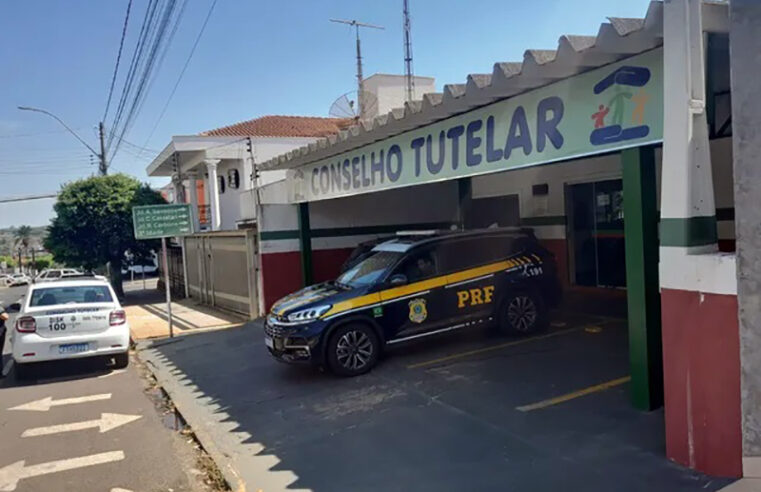 Adolescente é encontrada às margens da BR 153 caminhado e é entregue ao Conselho Tutelar