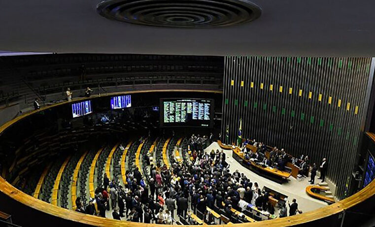 Oposição promete obstrução no Congresso em protesto contra decisões do STF