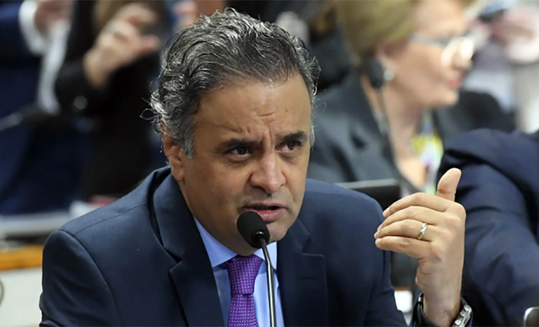 Aécio defende que o PSDB faça oposição mais dura ao governo Lula e diz que Doria fez o ‘tsunami’ do partido