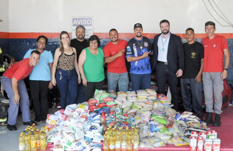 VCN 17 consegue 1300 kg de alimentos e doa para o Fundo Social