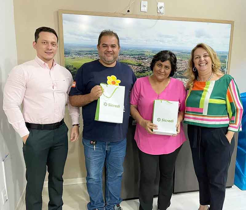 Representantes do Banco Sicred visitam Nova Granada com prováveis propostas