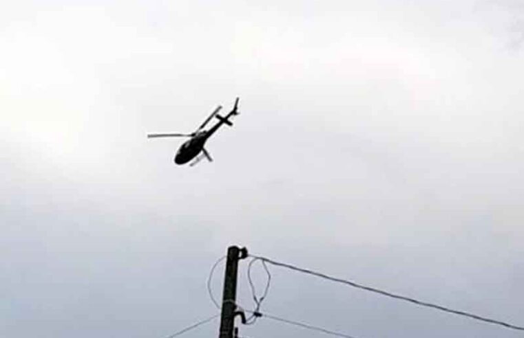 Helicóptero da PM chama atenção circulando em Nova Granada