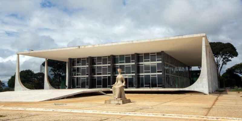 PEC que limita poderes do STF passa pela 3ª discussão no Senado