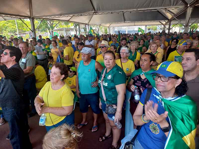 Direita faz manifesto destacando os descontentamentos com a situação do País