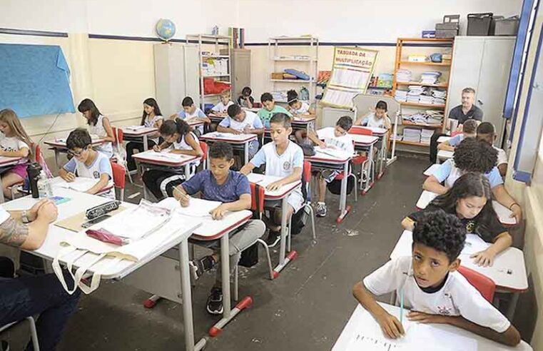 Escolas de Nova Granada fizeram testes de avaliação da Educação Básica