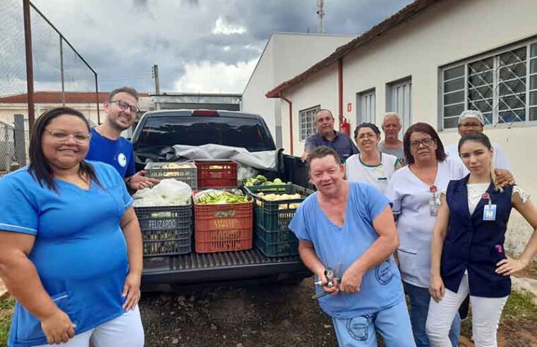 Jornalista faz doação pra Santa Casa