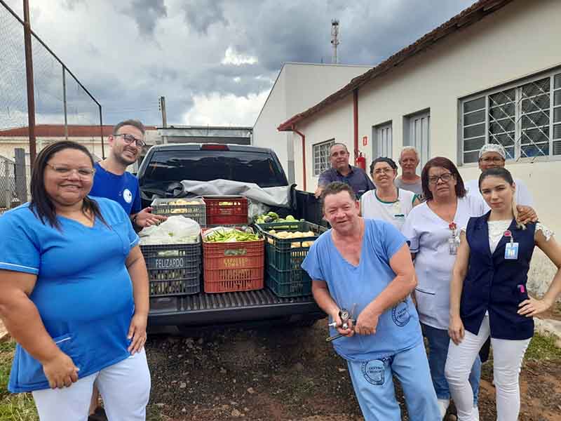 Jornalista faz doação pra Santa Casa