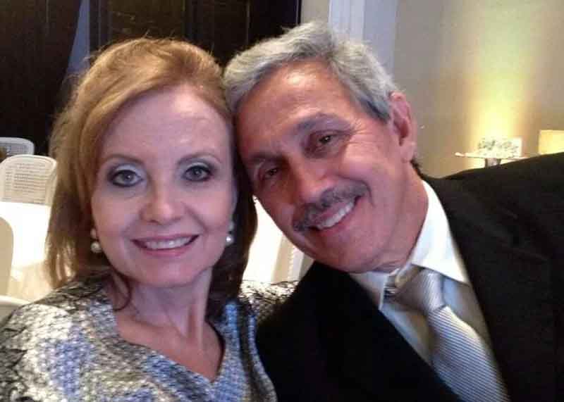 Dr Geraldo e Eugênia comemoraram Bodas de Prata Dourada