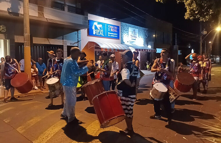 Primeiro dia do Pré Carnaval em Nova Granada