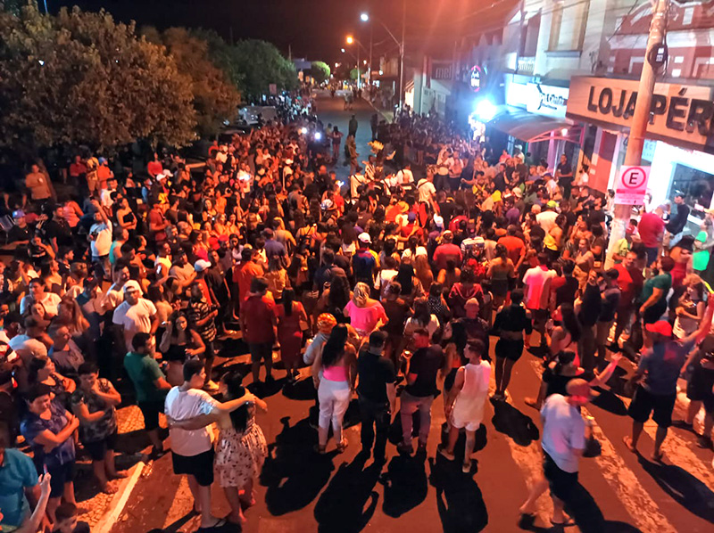 2º dia do Pré Carnaval, a alegria do carnaval voltou para Nova Granada!