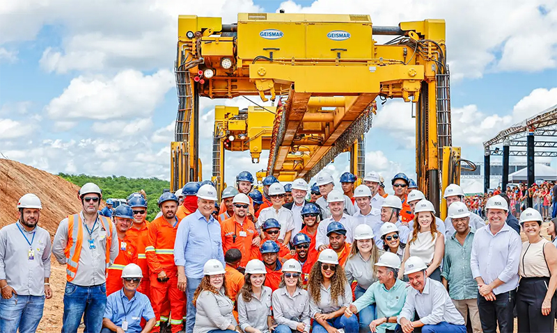 Lula visita obra da Transnordestina, atrasada em 14 anos e com triplo do custo previsto inicialmente