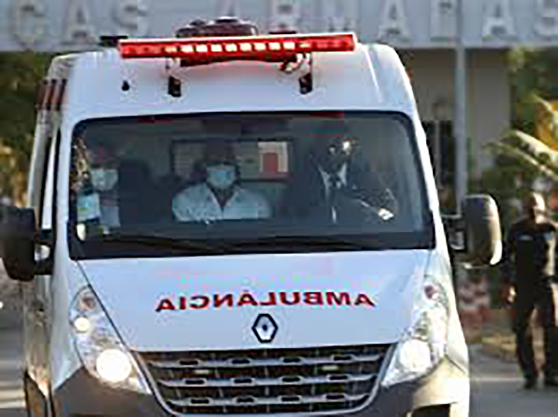 Motorista foge ao atropelar pedestre na madrugada deste sábado