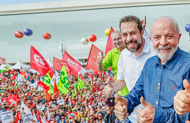 Crime eleitoral: Lula faz pedido de votos para Boulos no 1º de Maio