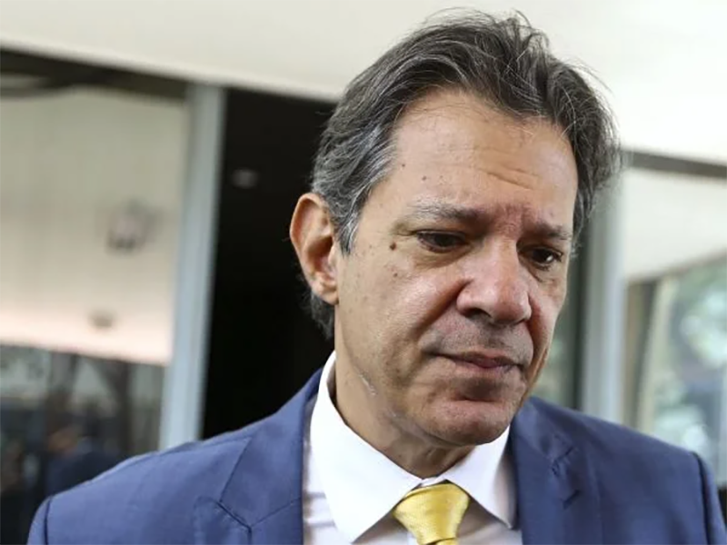 Haddad revela fraudes milionárias em compensações fiscais PIS/Cofins