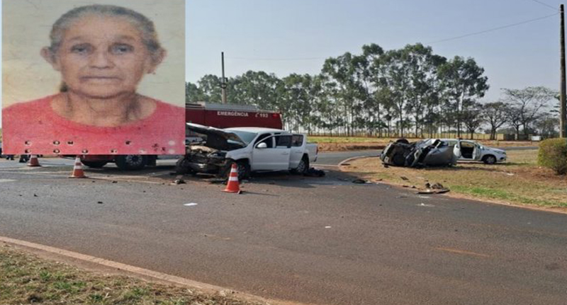 Colisão entre Uno e Hilux mata mulher e deixa homem gravemente ferido