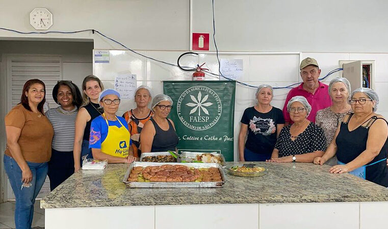 Granadenses aprendem preparar saborosos pratos