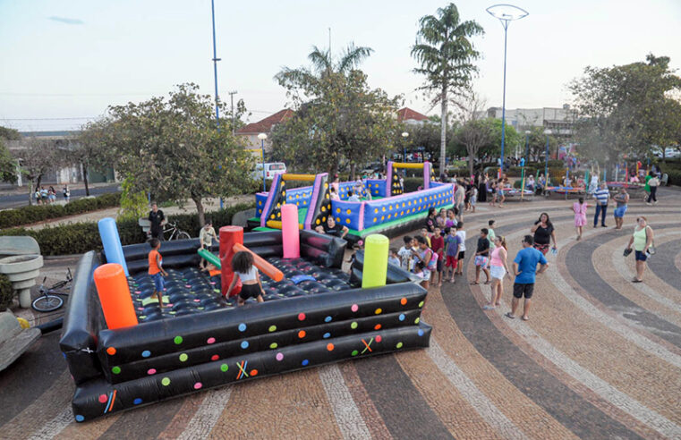 Uma super festa para as Crianças de Nova Granada