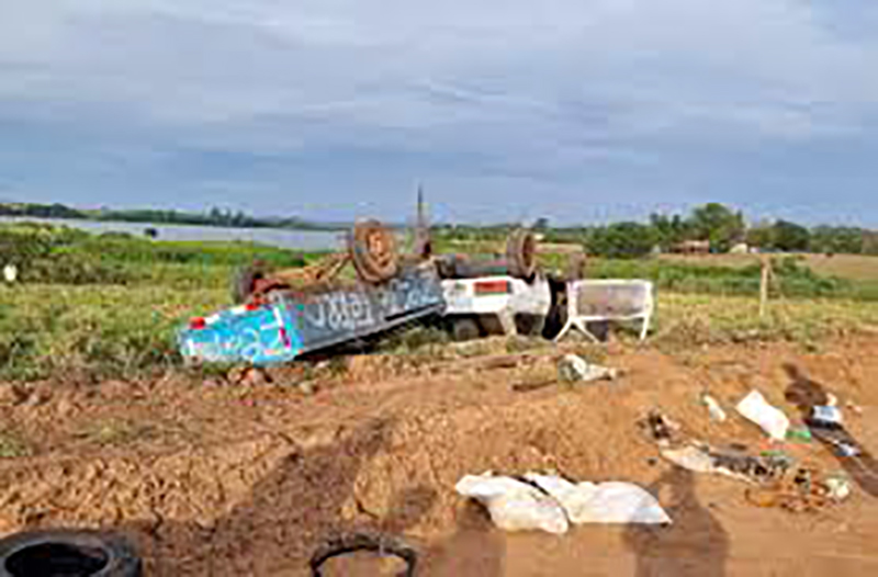 Motorista com marcas de facada na cabeça morre após capotar carro em Buritama