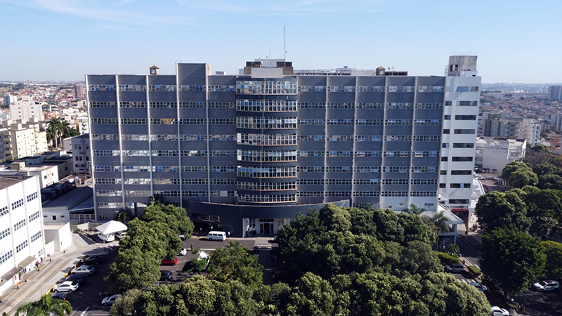 Empresas de Rio Preto fazem campanhas em prol do tratamento de câncer de próstata realizado no HB