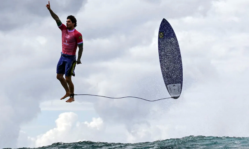 Foto de Gabriel Medina nas Olimpíadas de Paris-2024 conquista o ‘Oscar’ da Fotografia Esportiva Mundial