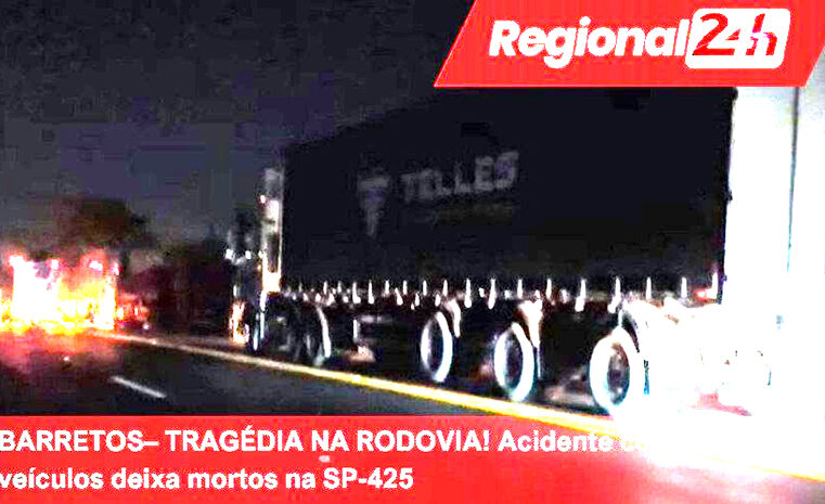 Acidente com 3 veículos deixa mortos na SP-425