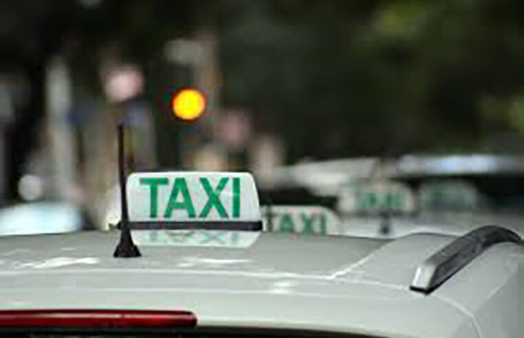 Falso passageiro aplica golpe da gravata e rouba taxista idoso