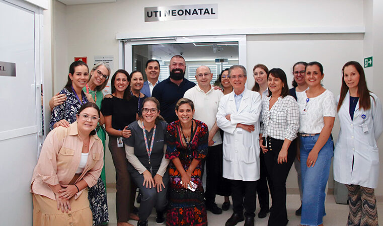 Deputado Paulo Bilynskyj visita HCM e reforça apoio a novos investimentos em saúde infantil