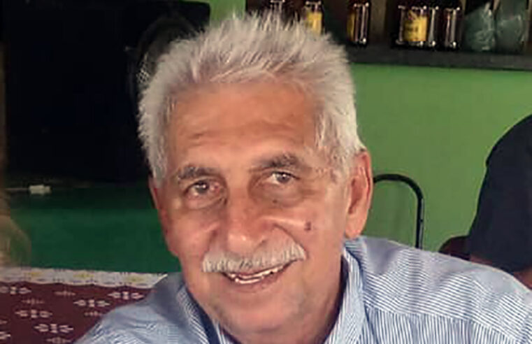 É o aniversário de Dr José Carlos!!!