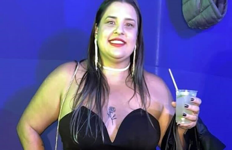 A festa é de Flávia!!!