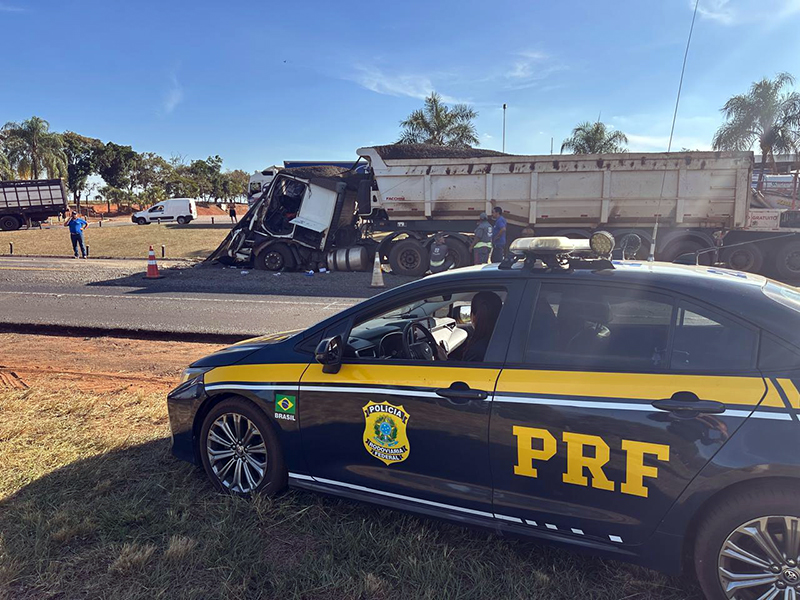 Acidente para o trânsito na BR 153