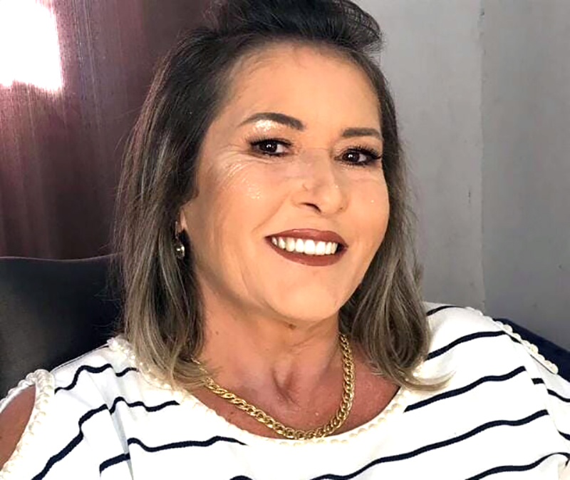 Alba está virando o capítulo da sua novela da vida!!!