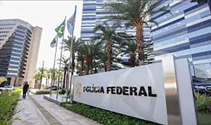 Tudo que sabemos sobre o grupo C4, acusado de espionagem e assassinatos sob encomenda