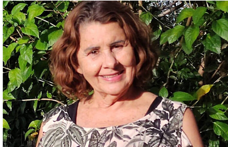 Hoje Irene está colhendo mais uma flor no seu jardim da vida!!!