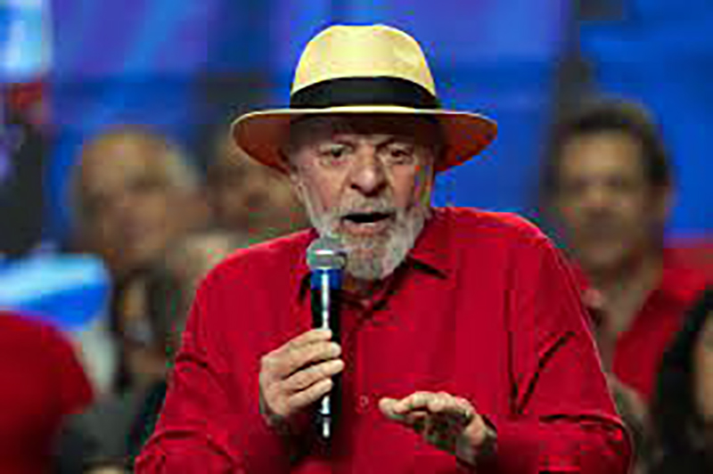 Lula diz que “Deus deixou o sertão sem água” porque ele seria eleito presidente