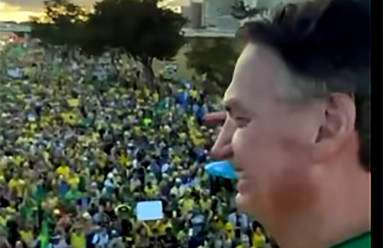 Bolsonaro lidera ato em Brasília por anistia a condenados do 8 de Janeiro