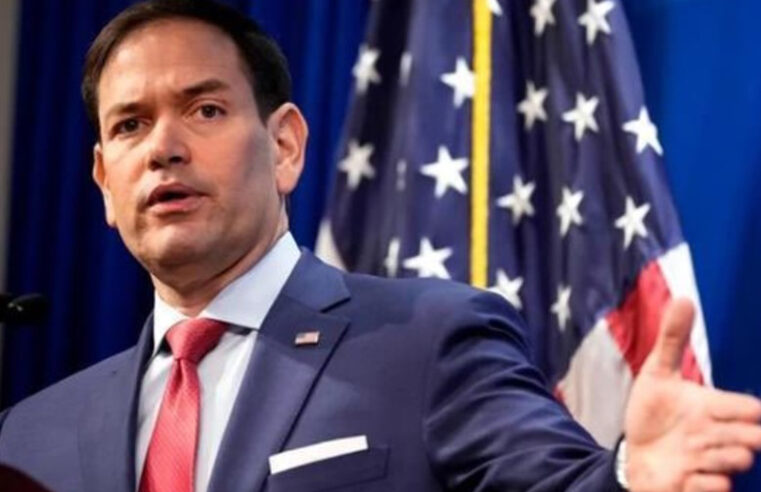 Marco Rubio anuncia sanções dos EUA a autoridades estrangeiras por censura a americanos; Moraes pode ser alvo