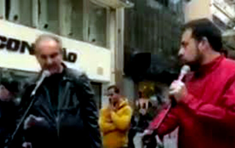 Boulos é confrontado por morador em debate de rua em SP sobre gastos do governo e aumento do IOF