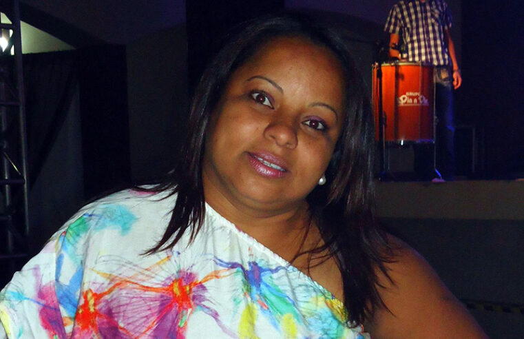 Glaucia virando mais uma página do seu livro da vida!!!