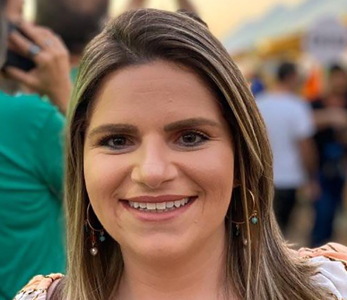 Aplausos para Maraína!!!