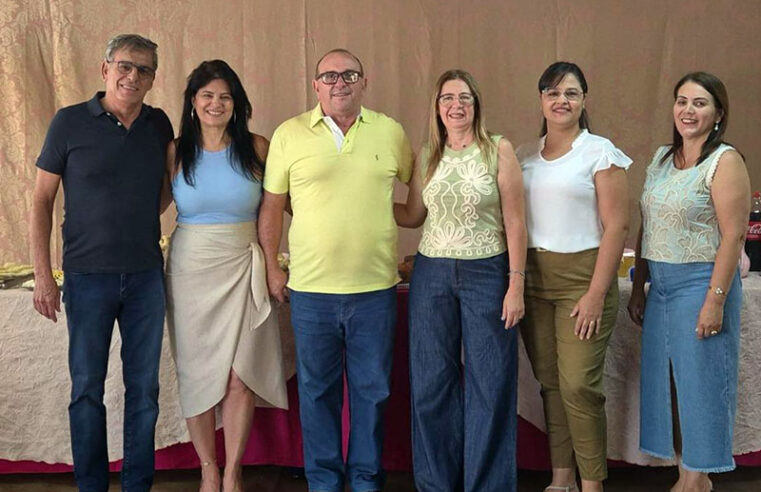 Preitura de Nova Granada parabeniza o Professor