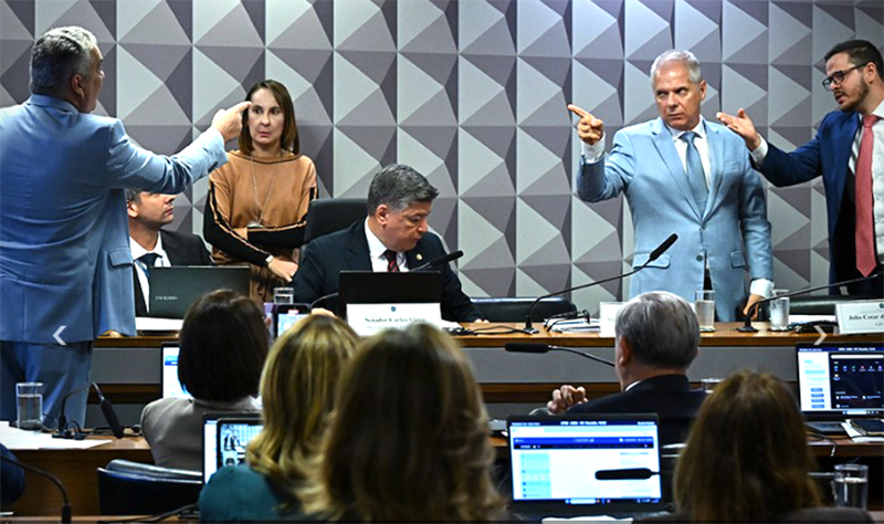 Alessandro Stefanutto, ex-presidente do INSS, nega fraude e aponta o culpado