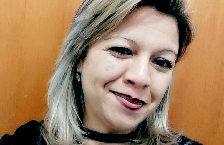 Um grande viva pra Marcela!!!