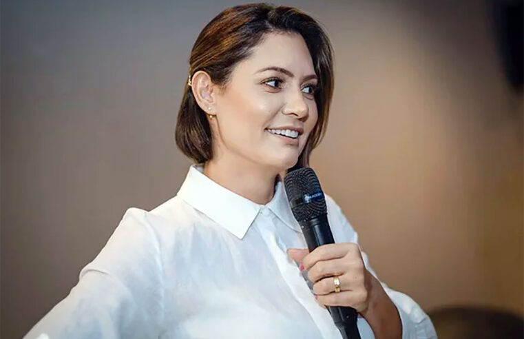 A reação de Michelle Bolsonaro à representação criminal de Lindbergh Farias