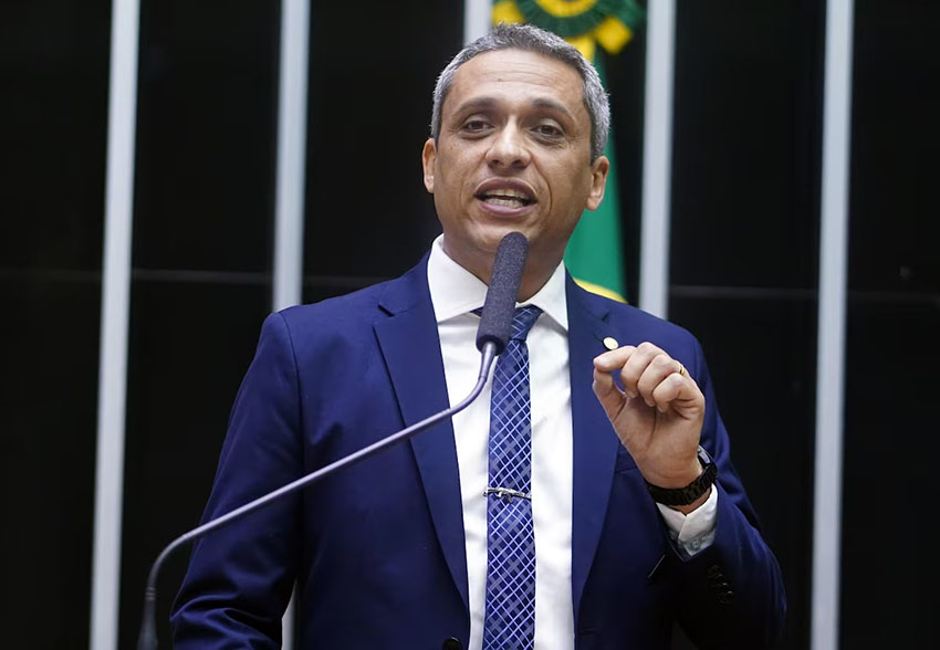 STJ condena Grupo Globo por reportagem que ligou deputado Gustavo Gayer a agressão de enfermeiros