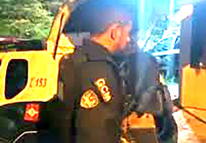 Homem esfaqueia jovem na cabeça e ao ser preso comete crime de preconceito