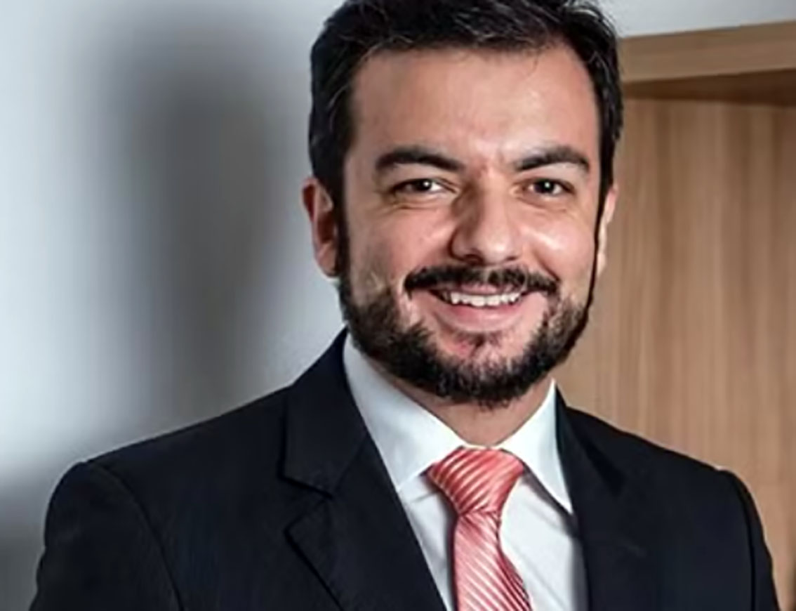 Cliente mata advogado com facada no coração em Viçosa (MG)