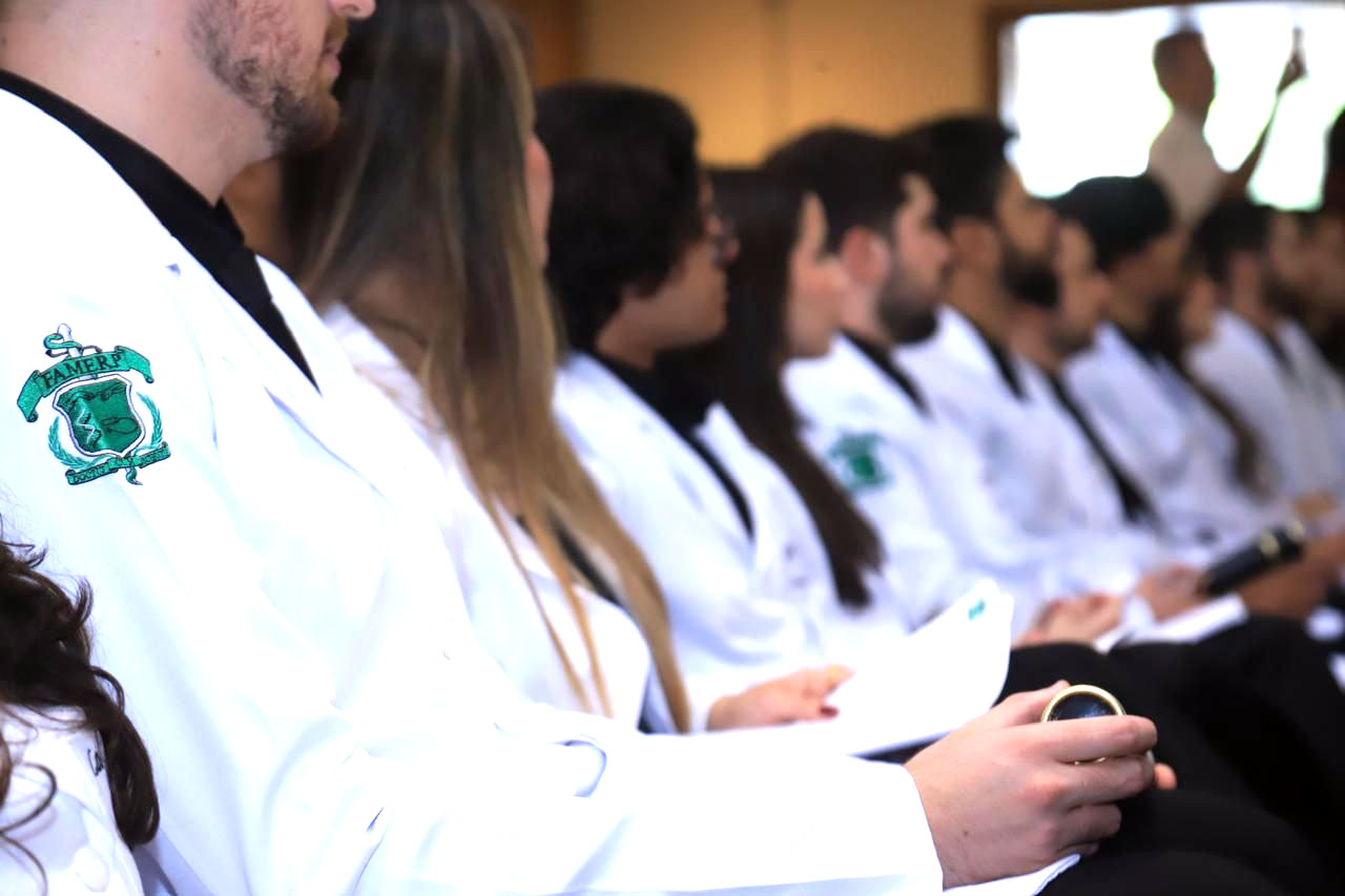 Recorde histórico: Famerp recebe 4.680 inscrições para residência médica 2026, com candidatos de todo o Brasil e de diversos países